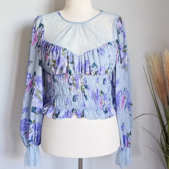 Free People, Daphne Blue Floral Lace Blouson Sleeve Smocked Blouse, SZ Large - Picture 2 of 14